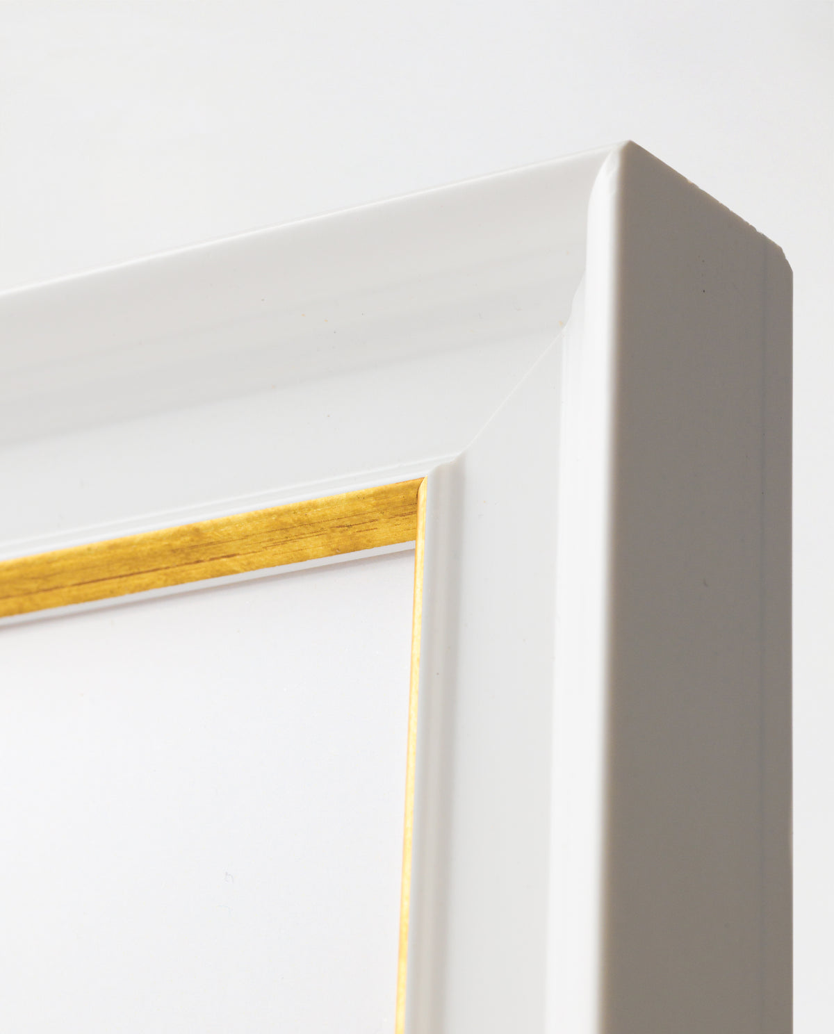 Bilderrahmen für A5 (15 x 21 cm) - Klassischer Weiß Gold